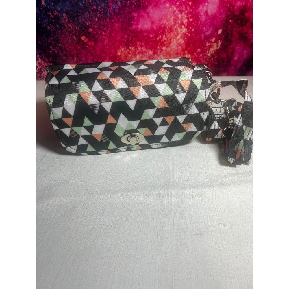 Lillybit Diaper Clutch Bag Geometric Triangle Print Black Peach Mint Green Small